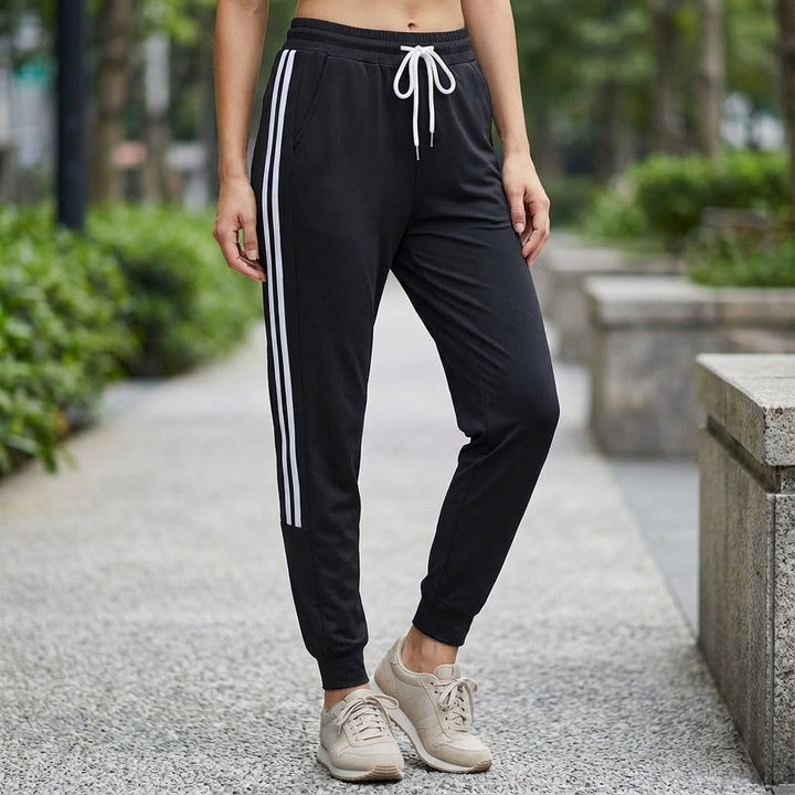 Women's regular fit jogging trousers in cotton blend with drawstring waist and side pockets, Giselle style