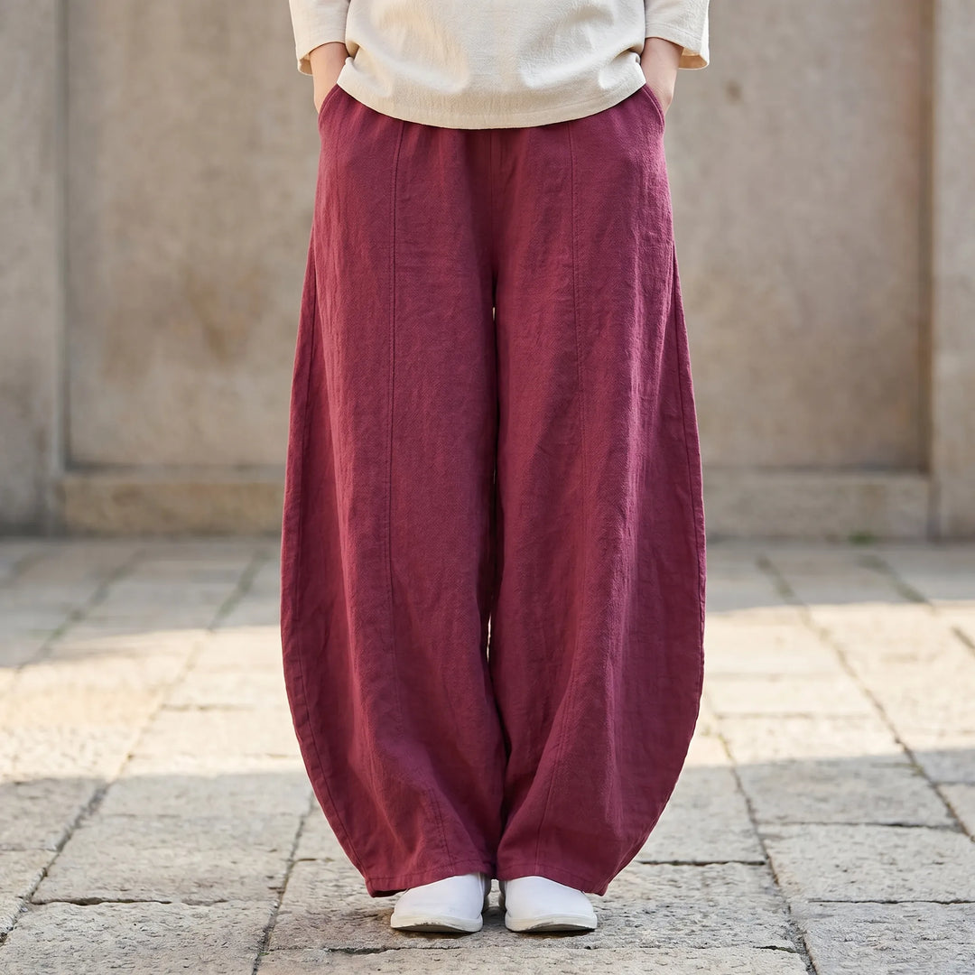 Women's relaxed fit barrel pants, wide leg, elastic waist. Perfect for casual summer style and comfort.