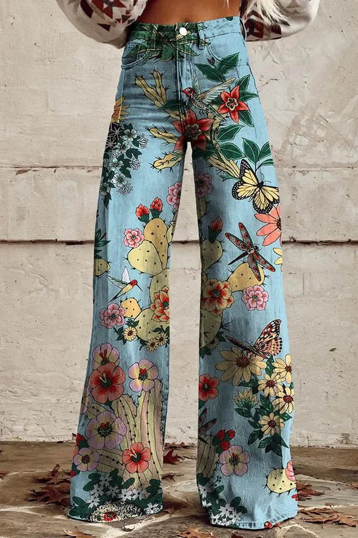 Women's patterned relaxed fit jeans, breathable denim perfect for summer outfits.