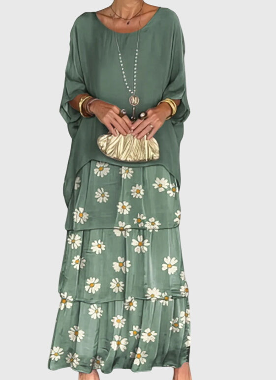 Women's relaxed fit button-up maxi dress, versatile & elegant for formal events & special occasions.
