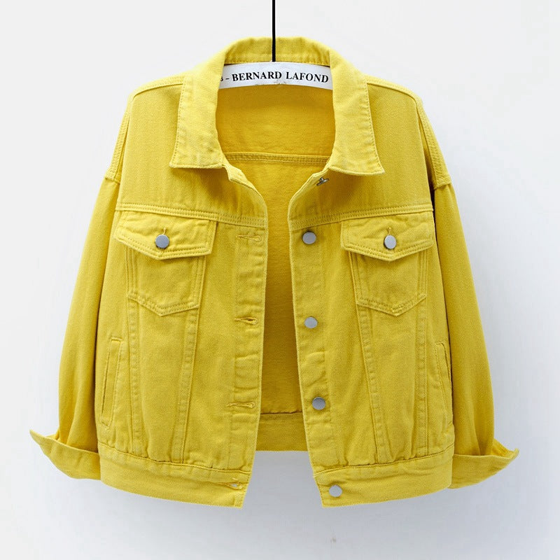 Classic women's denim jacket, relaxed silhouette, essential for everyday casual fashion.