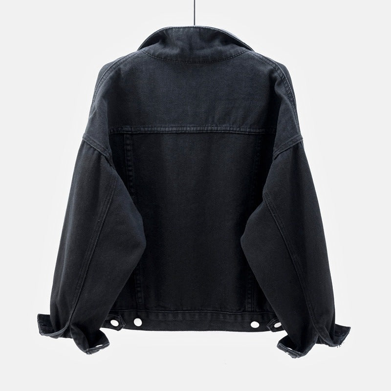 Everyday women's denim jacket, relaxed fit, offering versatile style & easy layering.