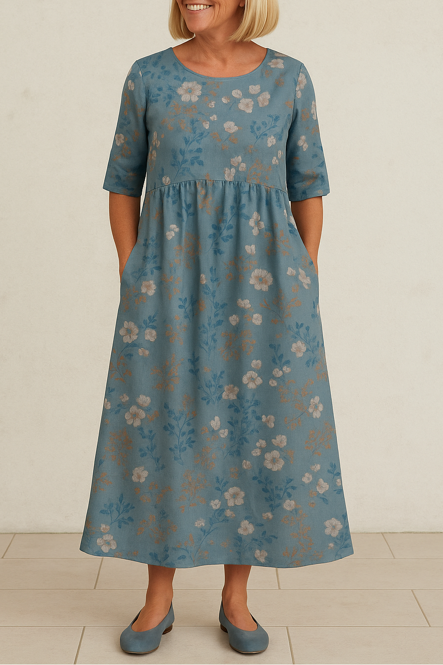 Comfortable women's relaxed midi dress with 3/4 sleeves, a versatile choice for everyday wear.