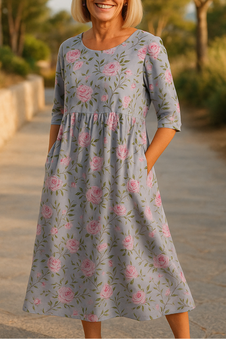 Casual women's 3/4 sleeve midi dress in a relaxed fit, excellent for effortless summer fashion.