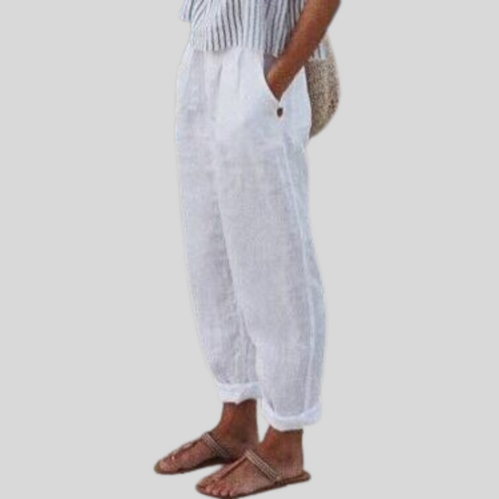 Versatile women's casual trousers, relaxed fit with a modern folded hem. Ideal for summer comfort & everyday style.