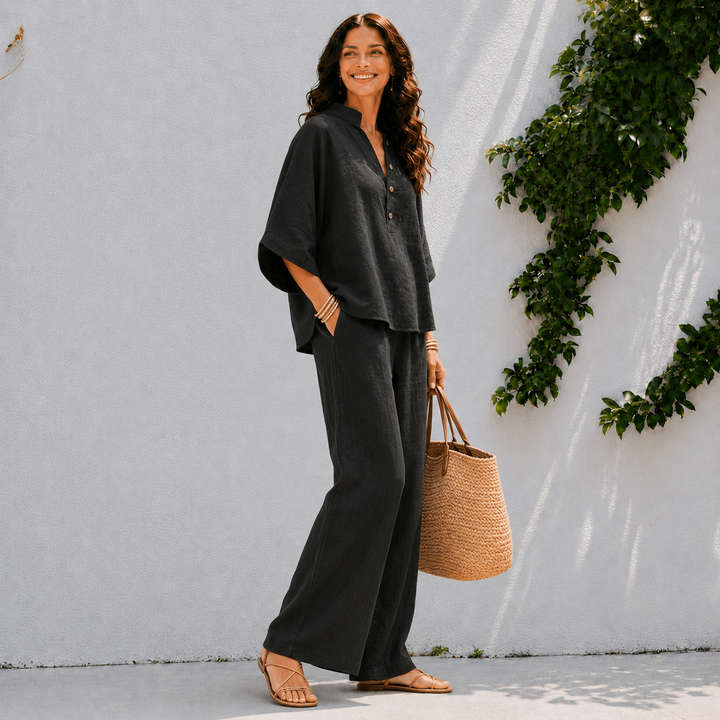 Women's comfortable two-piece set: relaxed oversized top & wide leg trousers. Everyday elegant casual wear.