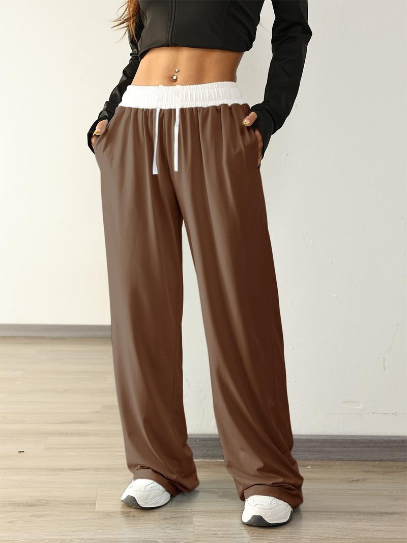 Stylish wide-leg sweatpants for women, offering a relaxed fit, ultimate comfort & versatile casual wear.