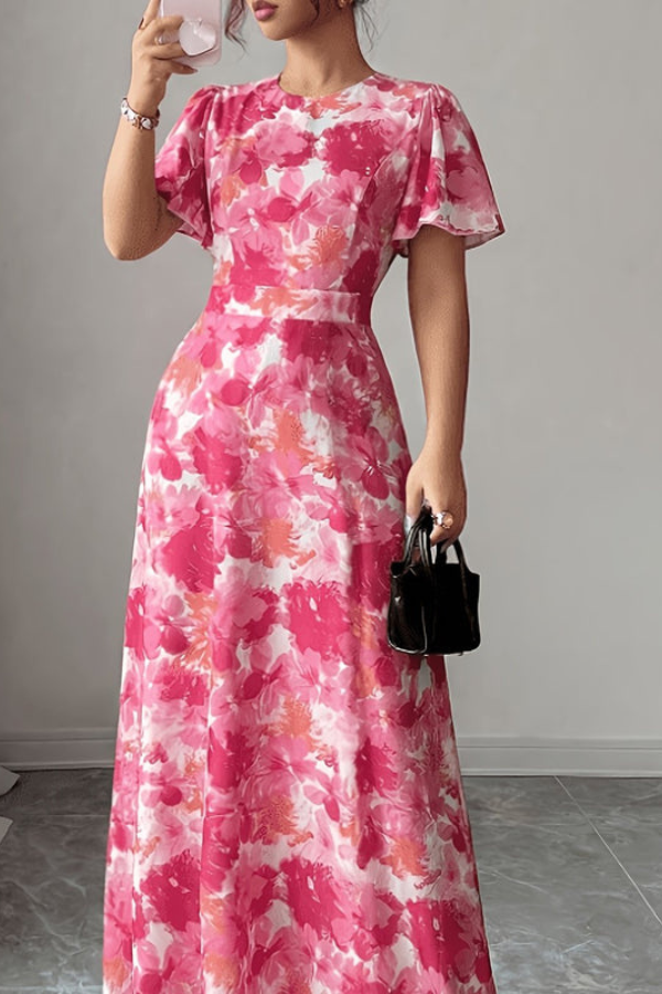 Feminine women's pleated floral midi dress, retro style, perfect for spring/summer events.