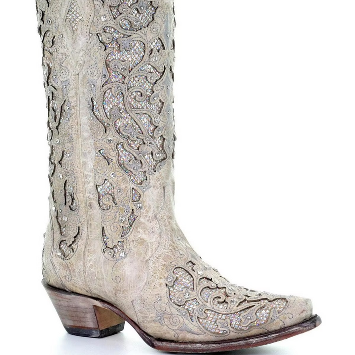 Retro long boots for women, featuring dazzling sequined embroidery, pointed toe & comfortable thick heel.