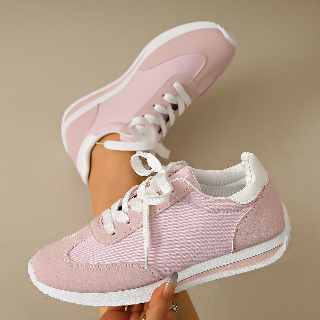 Sporty chic women's retro Zippa sneakers, ideal for active women seeking style, comfort, & fashion.