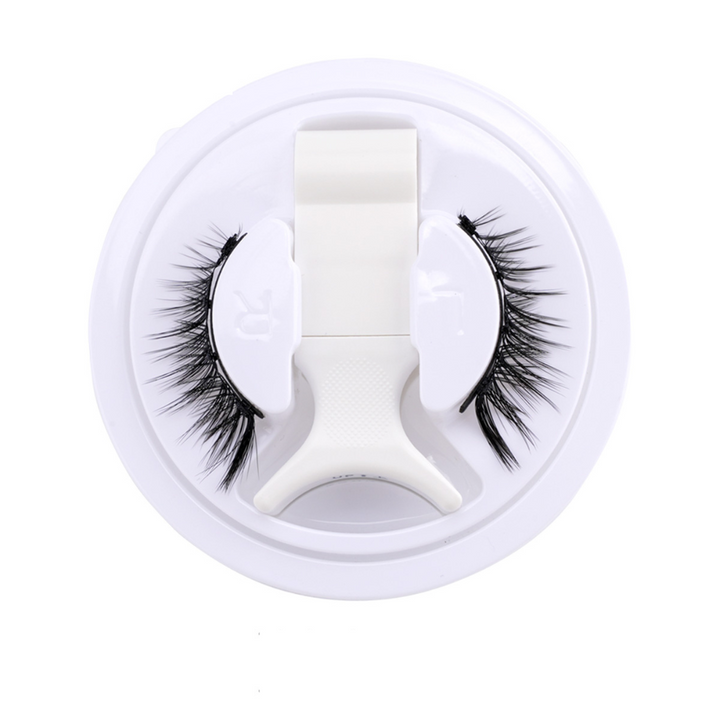 Magnetic false eyelashes set with applicator for easy, glue-free application. Reusable 3D lashes for natural beauty.