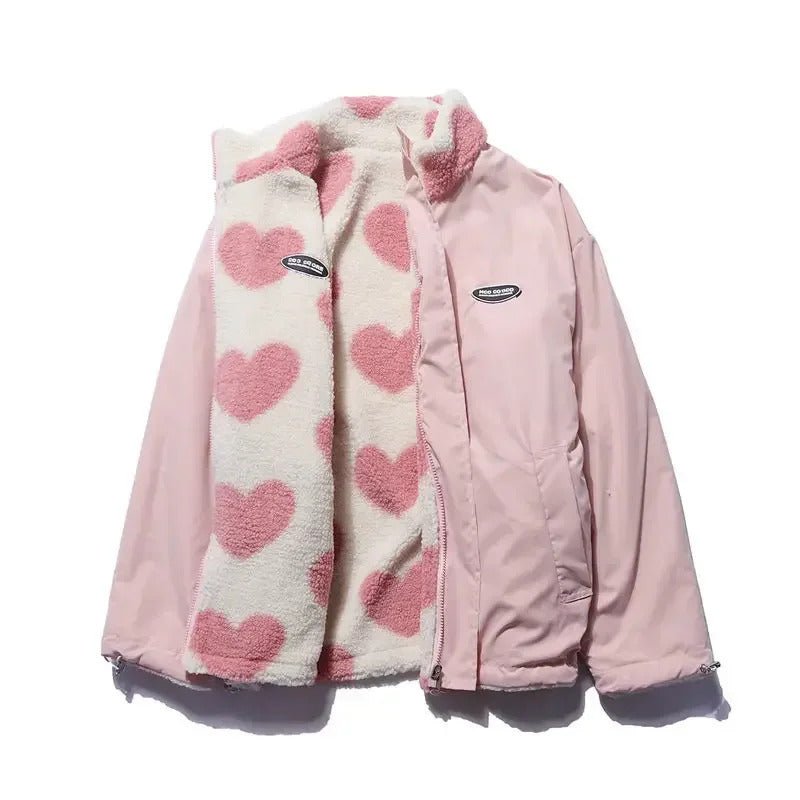 Lightweight women's jacket, reversible to reveal a charming heart pattern, very comfortable.