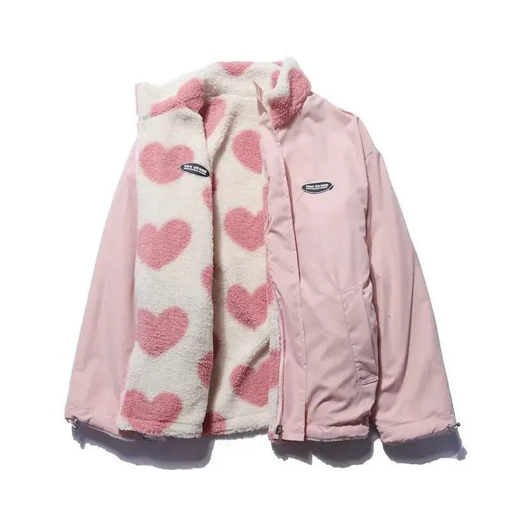 Lightweight women's jacket, reversible to reveal a charming heart pattern, very comfortable.