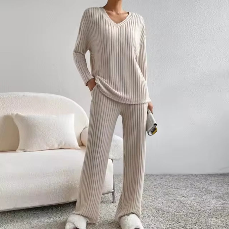 Women's ribbed knit two-piece set, ideal for soft loungewear & versatile casual outfits.