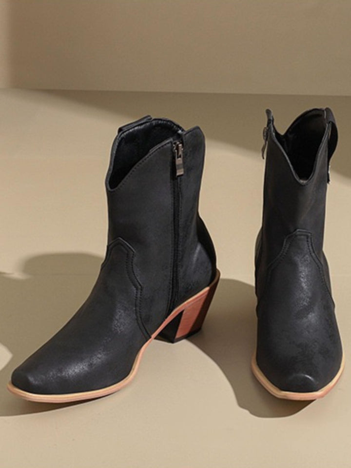 Women's fall fashion black wide calf snip toe cowgirl boots, ideal for country style and western outfits.
