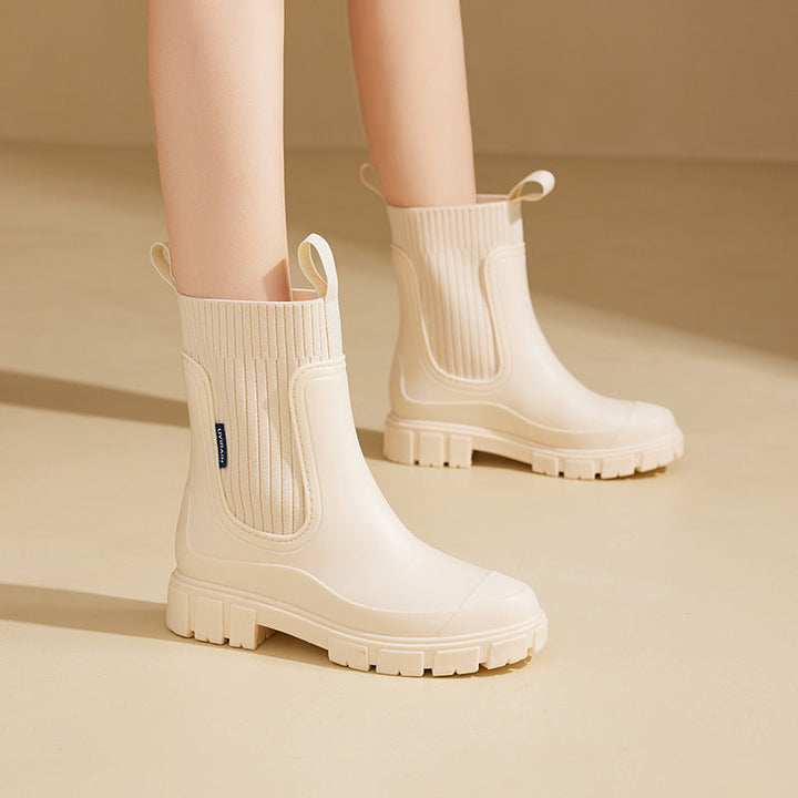 Women's Saige orthopedic waterproof ankle boots, supportive and comfortable for everyday wear.