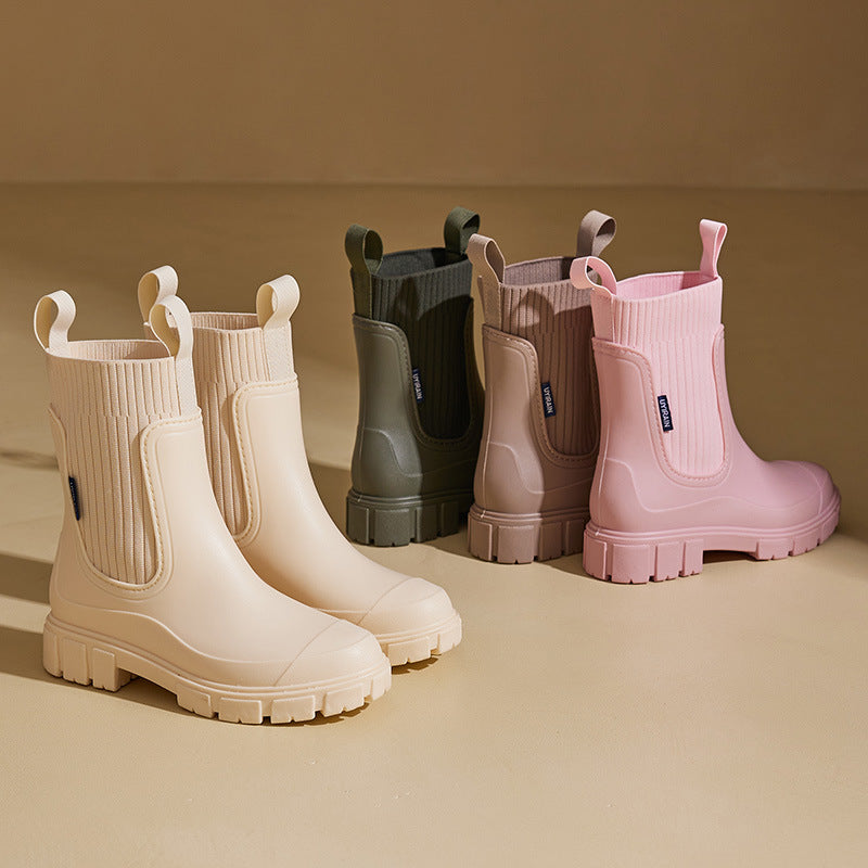 Saige women's waterproof ankle boots with non-slip sole, perfect for rain, fall & winter.