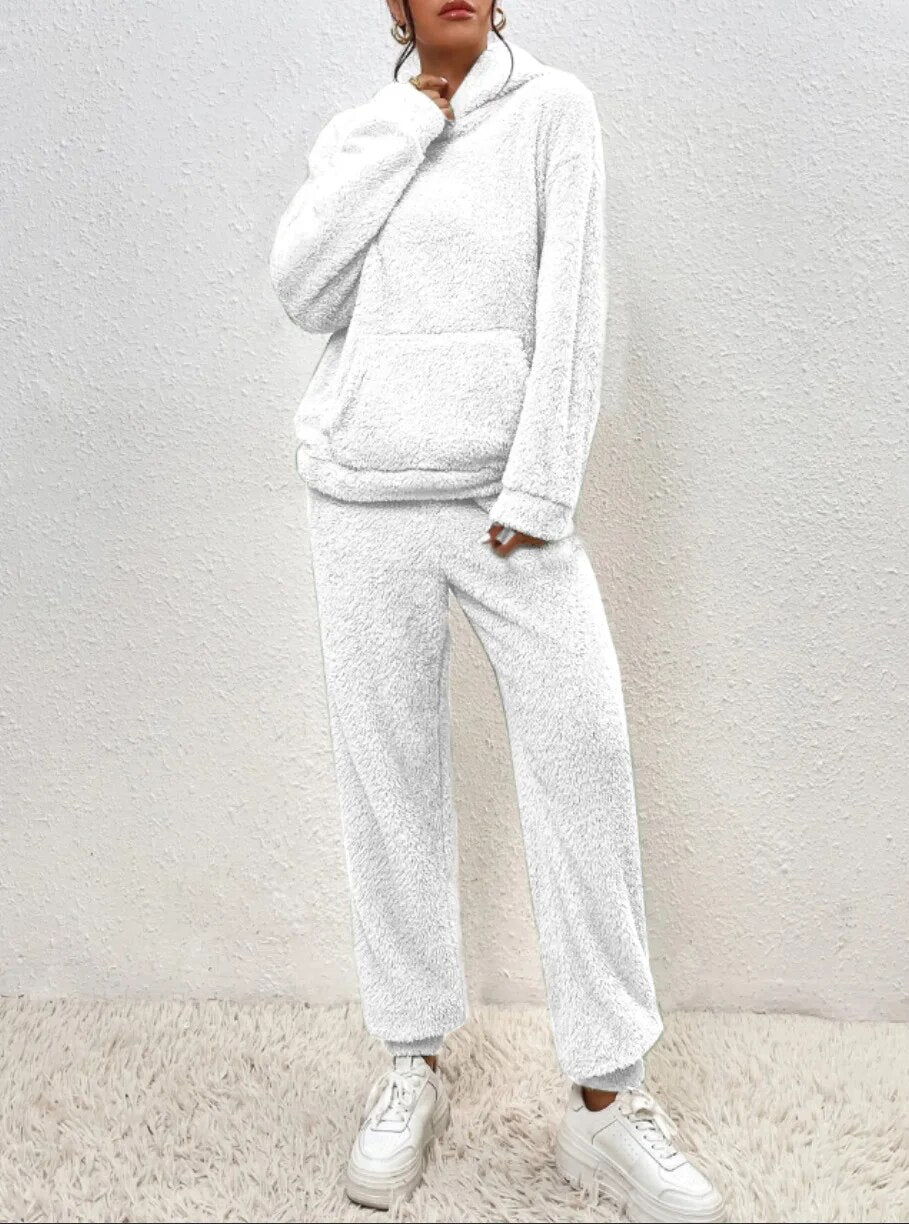 Stylish women's 'Saskia' long hoodie and trouser set in a cozy, soft teddy fabric for relaxed wear