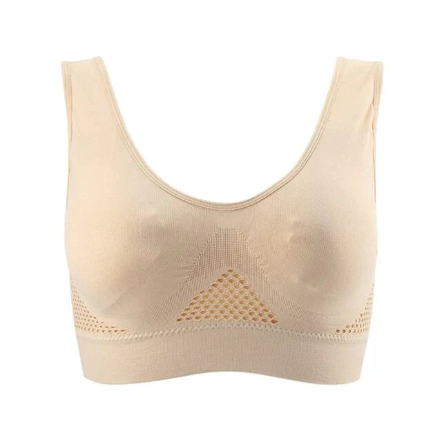 Stylish seamless comfort bra, providing wire-free support and a smooth silhouette.