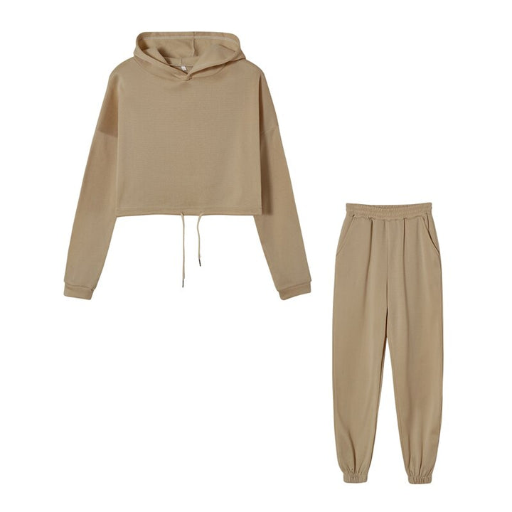 Soft women's Serena comfy training suit, ideal for ultimate comfort during active days & relaxing.