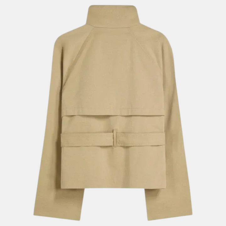 Versatile women's short trench coat with adjustable belt, ideal for workwear or casual outings.