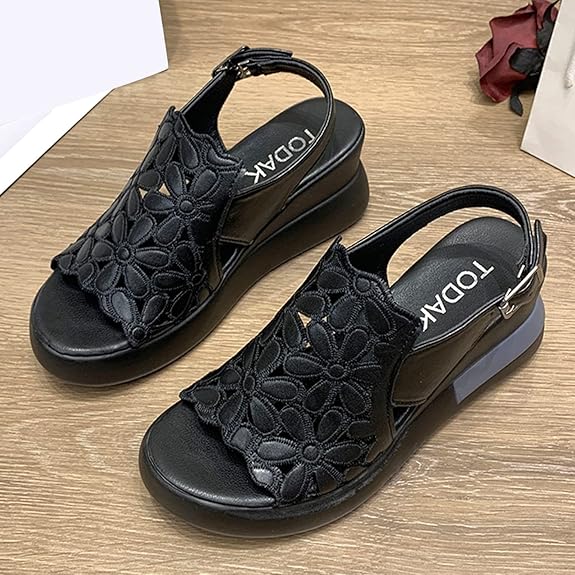Woman wearing Sissy orthopedic city comfort sandals, showcasing their versatile and fashionable design.