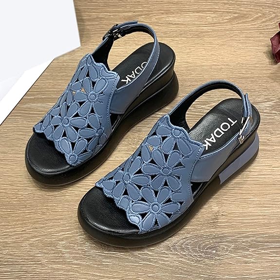 Sissy women's comfort sandals in a neutral color, pairing well with various summer outfits.
