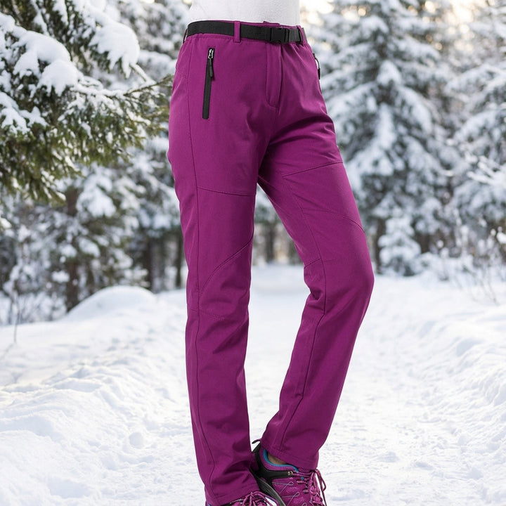 Women's Skylar hiking trousers, elastic & breathable, ideal for active outdoor adventures