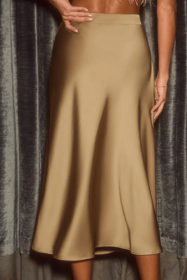 Stylish women's midi skirt, high-rise A-line flowy design, perfect for formal events & special occasions.