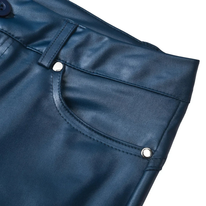Elegant women's high-waist slim trousers, featuring a sleek fabric for a sophisticated and modern aesthetic.