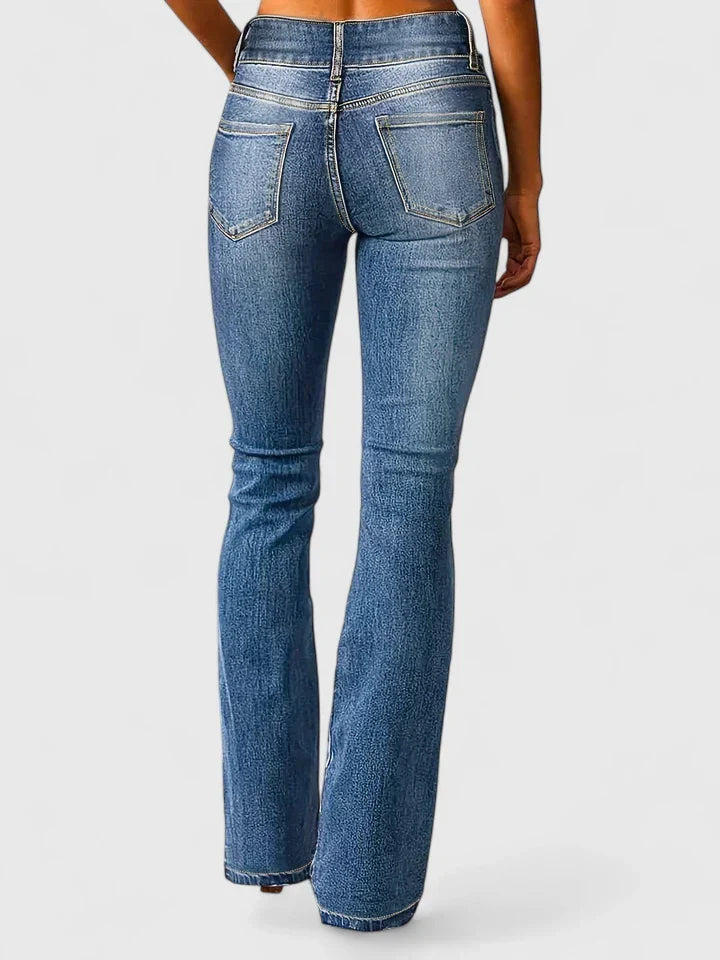 Comfortable women's slim fit elegant pants with stylish zipper detail, ideal for professional workwear.