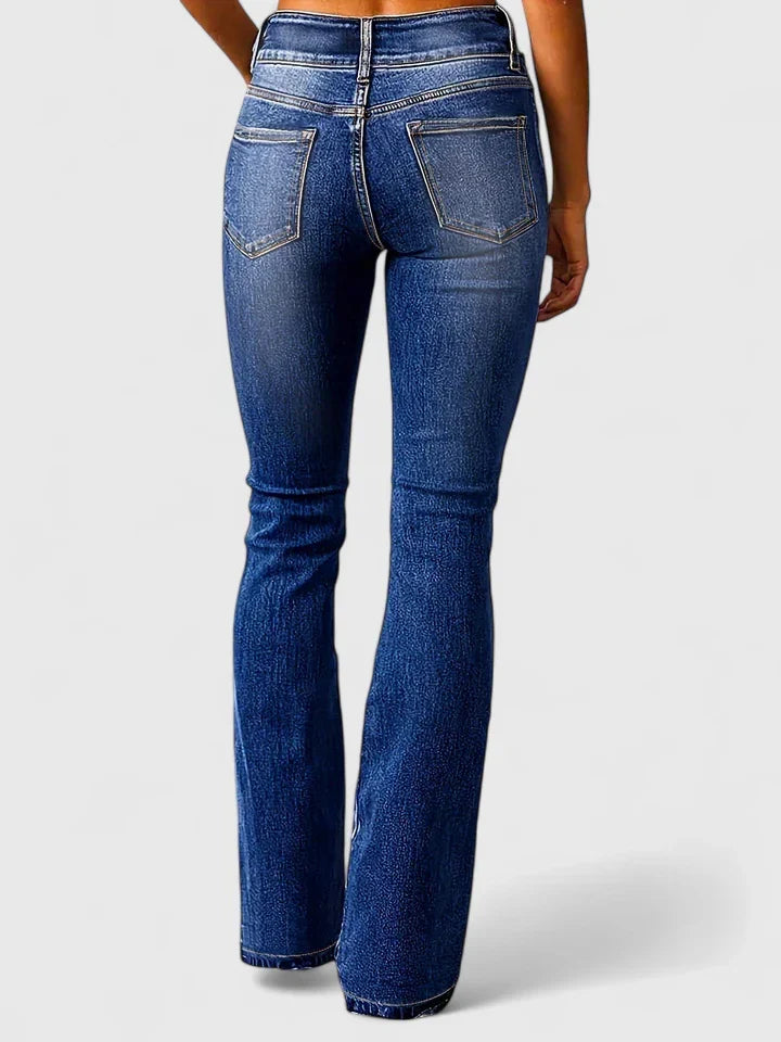 Elegant women's slim fit trousers, offering stylish comfort and a modern look for smart casual attire.