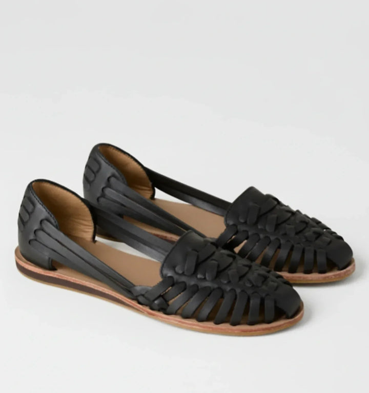 Women's slip-on orthopedic mules, designed for comfort & support, perfect for casual summer style.