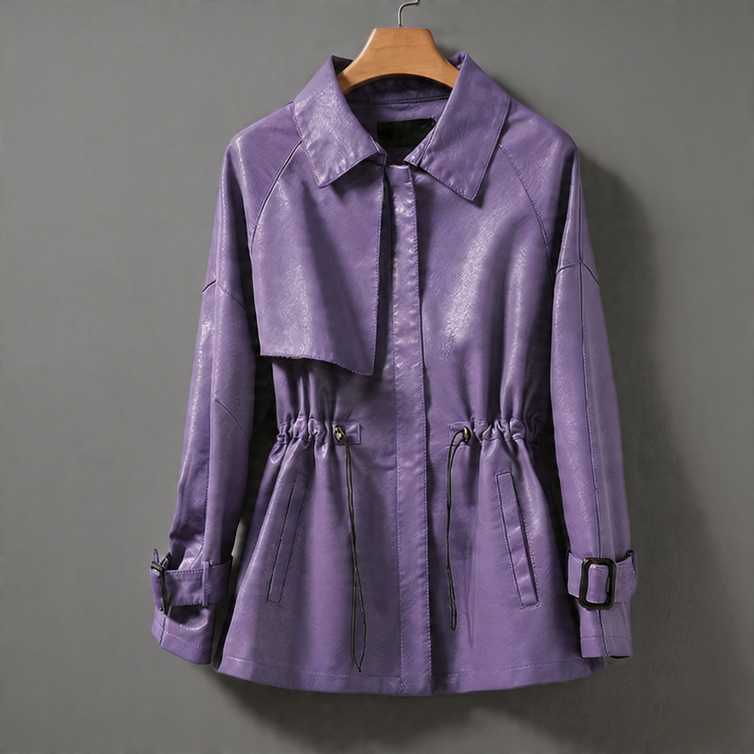 Modern women's casual jacket, smooth feel & relaxed fit for comfortable, stylish everyday outerwear.