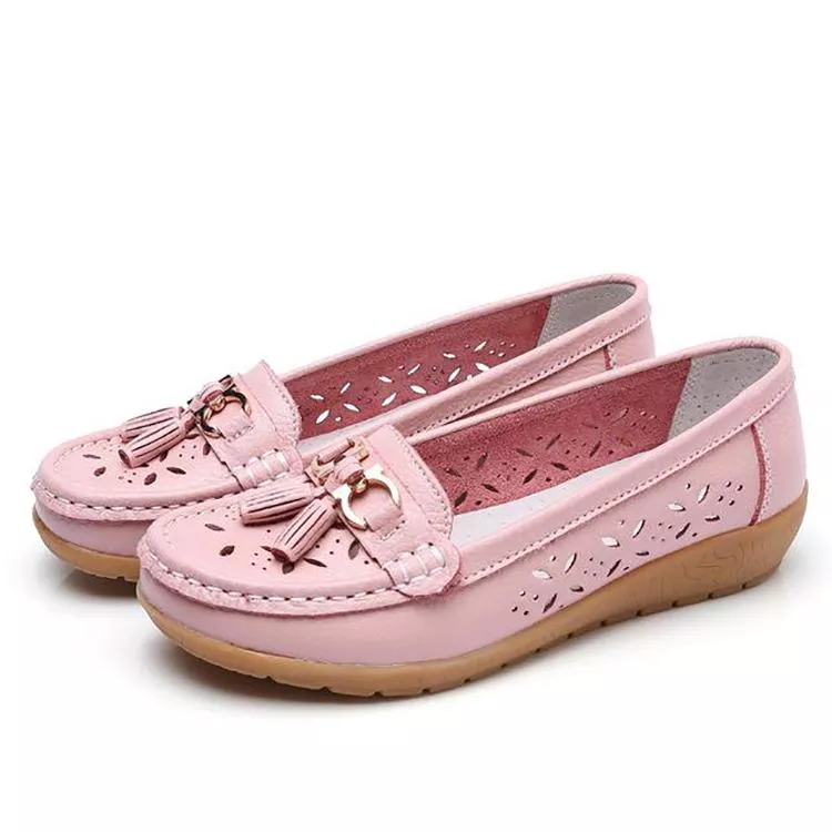 Women's comfort sandals, a breathable moccasin design with arch support for summer wear.