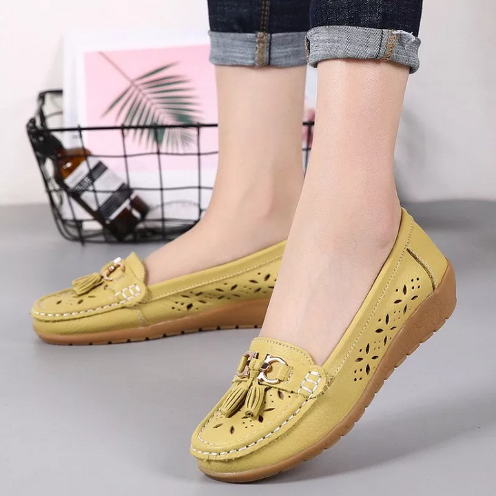 Slip-on women's comfort moccasin sandals, ideal for everyday breathable summer footwear.