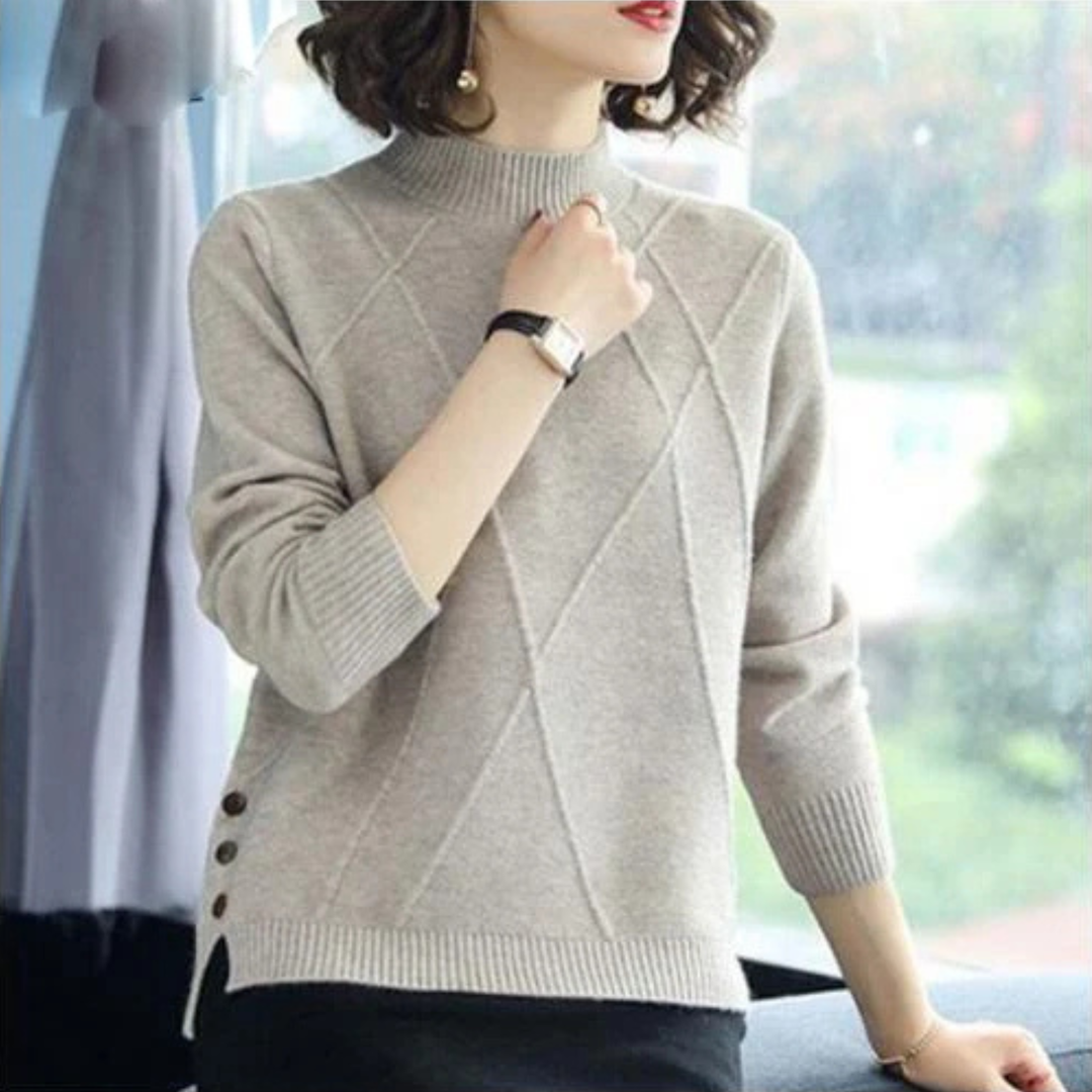 Women's elegant turtleneck sweater, soft diamond pattern, comfortable long-sleeve fall fashion.