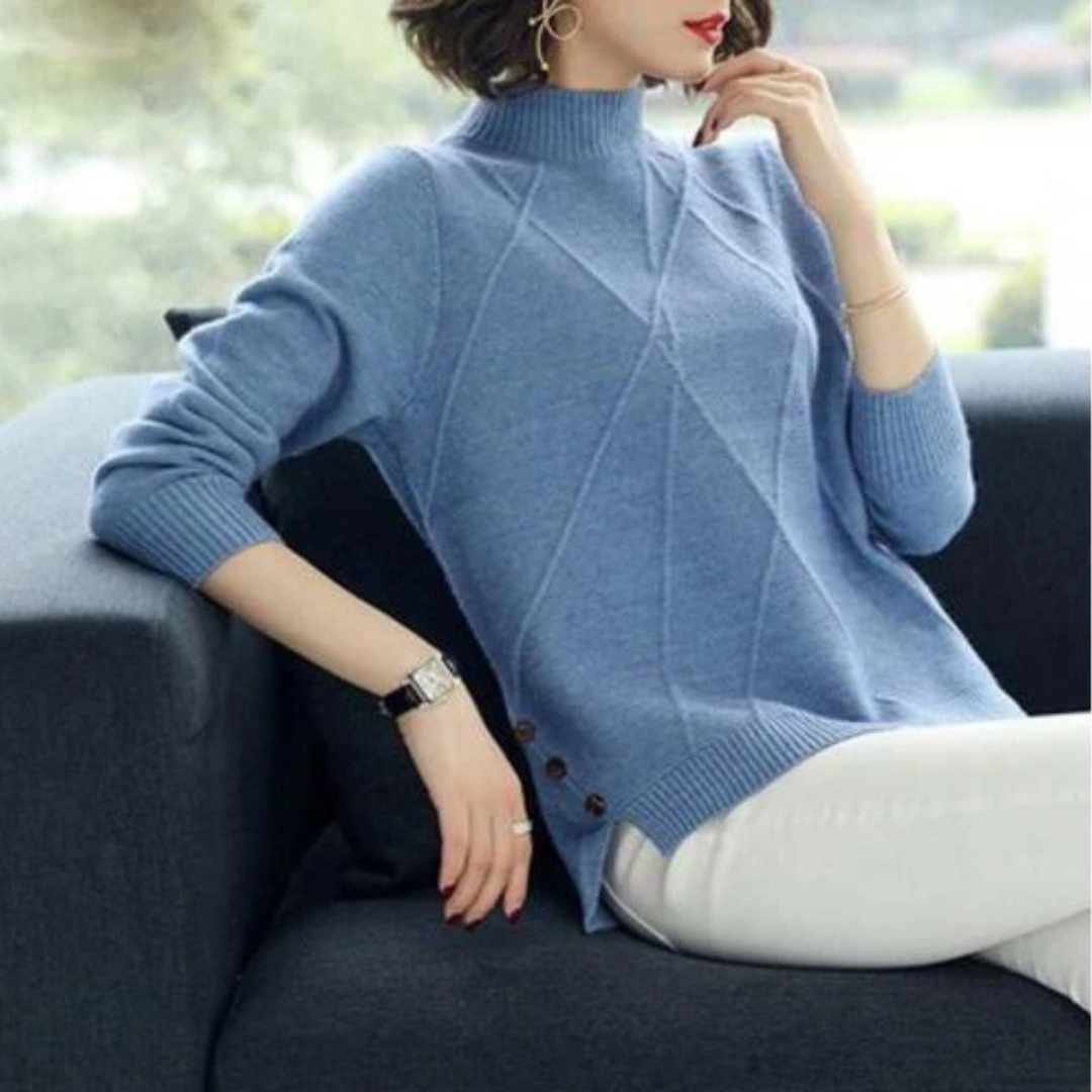 Stylish women's turtleneck sweater with soft diamond pattern, perfect for fall fashion and comfort.