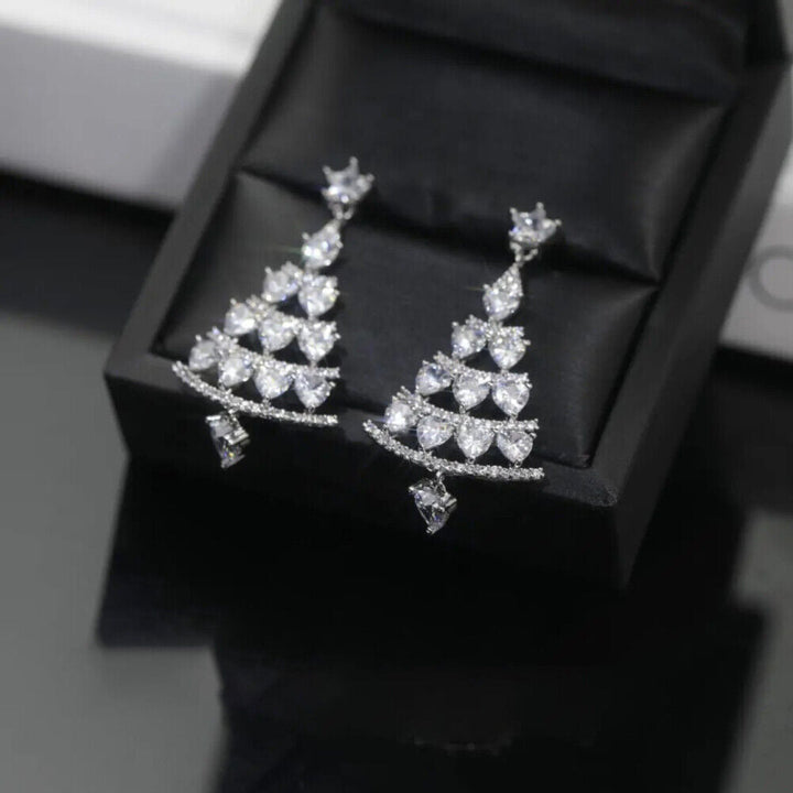 Women's sparkling Christmas tree dangle earrings, perfect for festive holiday parties and gifts.