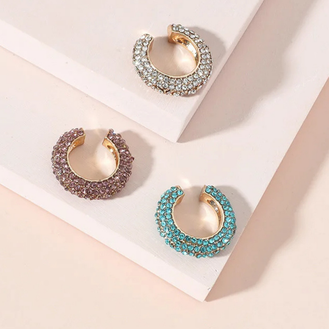 Silver women's ear cuff, dazzling pavé crystals, no piercing, elegant accessory.