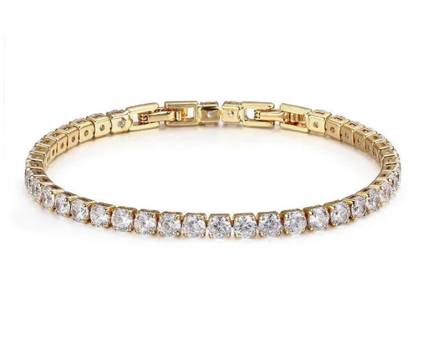 Dazzling gold-plated zirconia tennis bracelet. Women's adjustable fit, luxurious sparkle. Ideal gift for her.