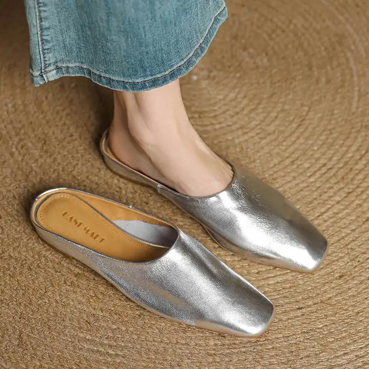 Women's fashion square-toe block heel mules. Comfortable and chic slip-on shoes, perfect for dressy casual events.