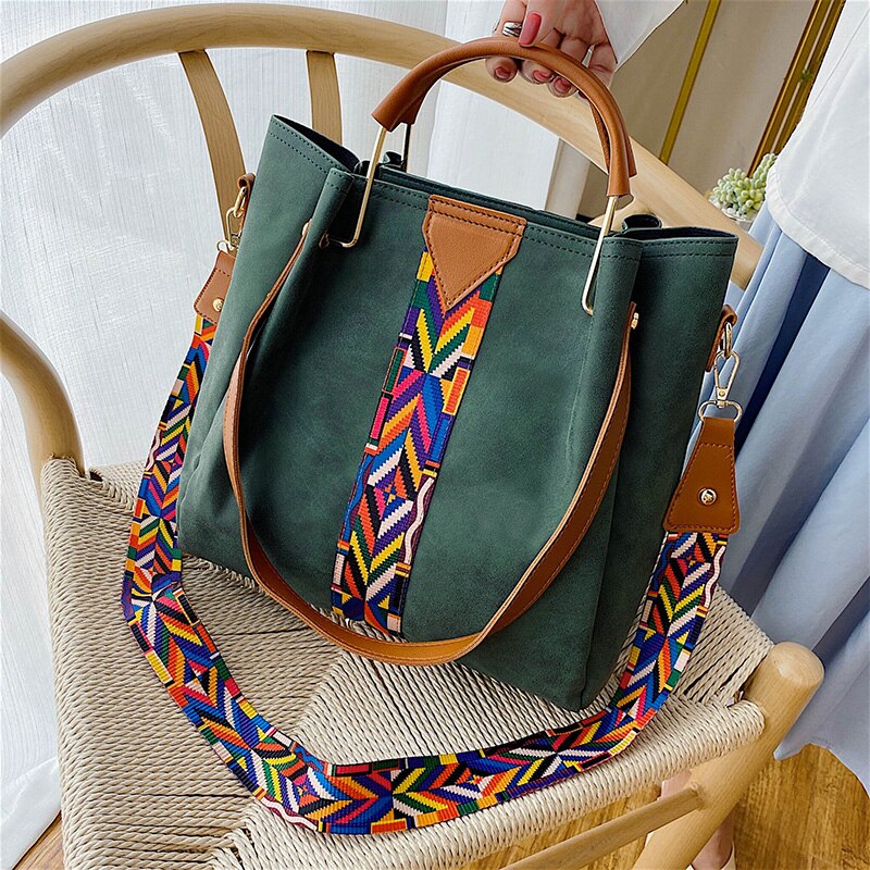 Women's fashion PU leather shoulder bag, practical everyday accessory