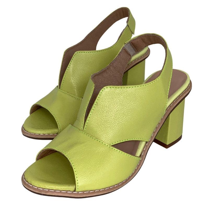 Women's everyday wear block heel sandals, combining modern style and lasting comfort.