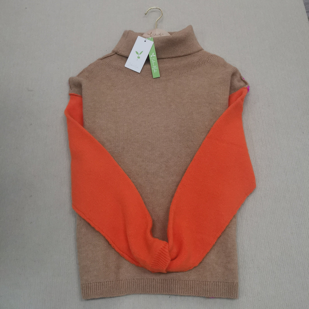 Beautifully knitted color block sweater for women. Cozy long sleeve fall fashion pullover.