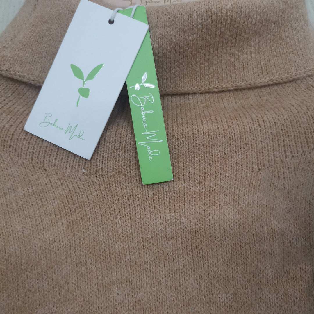 Warm & stylish women's color block knitted sweater. Long sleeve pullover, perfect for cold fall & winter.