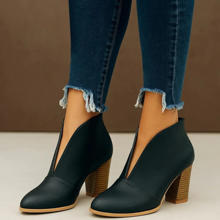 Versatile women's slip-on ankle booties, combining comfort & style for autumn, winter, and everyday fashion looks.