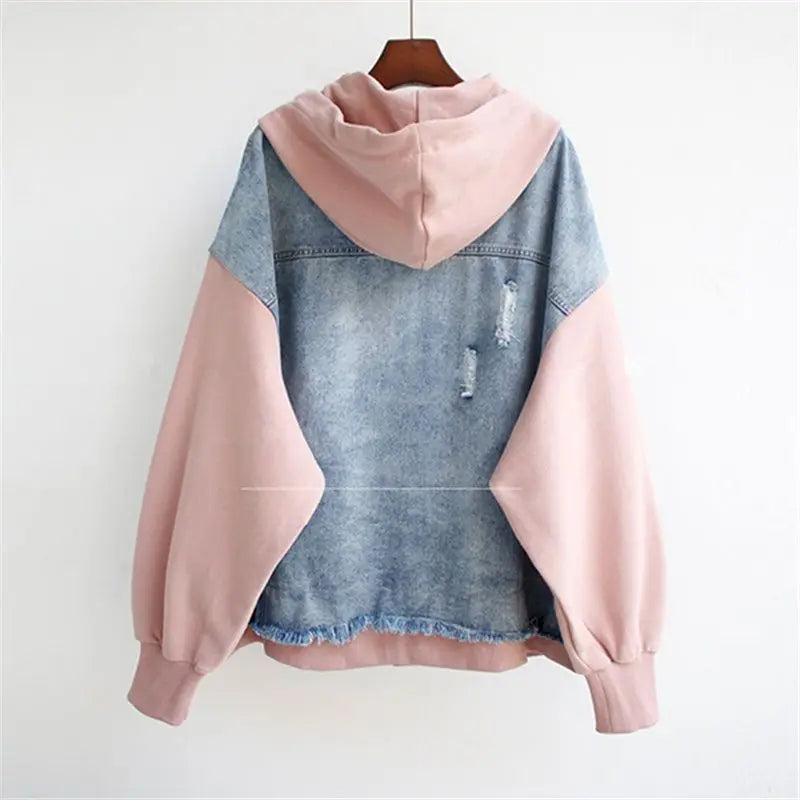 Stylish women's hoodie jacket, blending urban edge with comfort, ideal outerwear for modern casual autumn/spring fashion.