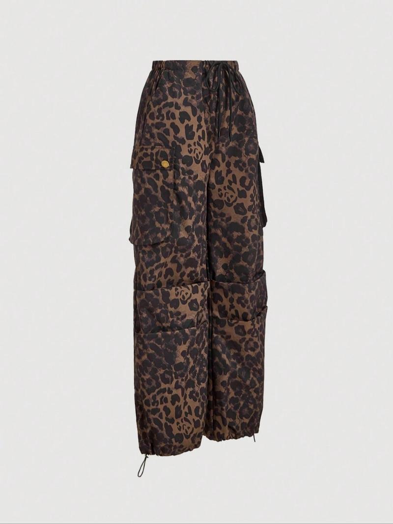 Women's stylish leopard print cargo trousers with a relaxed, wide-leg fit for trendy street style.