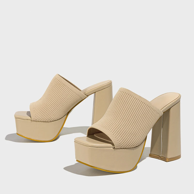 Chunky platform sandals for women, offering stable walk & all-day comfort. Perfect casual or dressy.